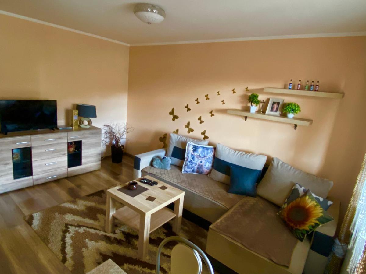 Domek Caloroczny "U Haliny" Mutne Exterior photo