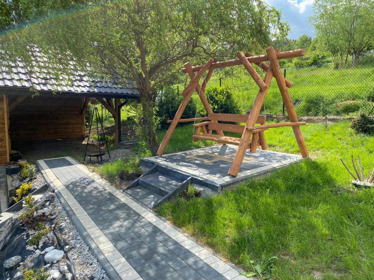 Domek Caloroczny "U Haliny" Mutne Exterior photo