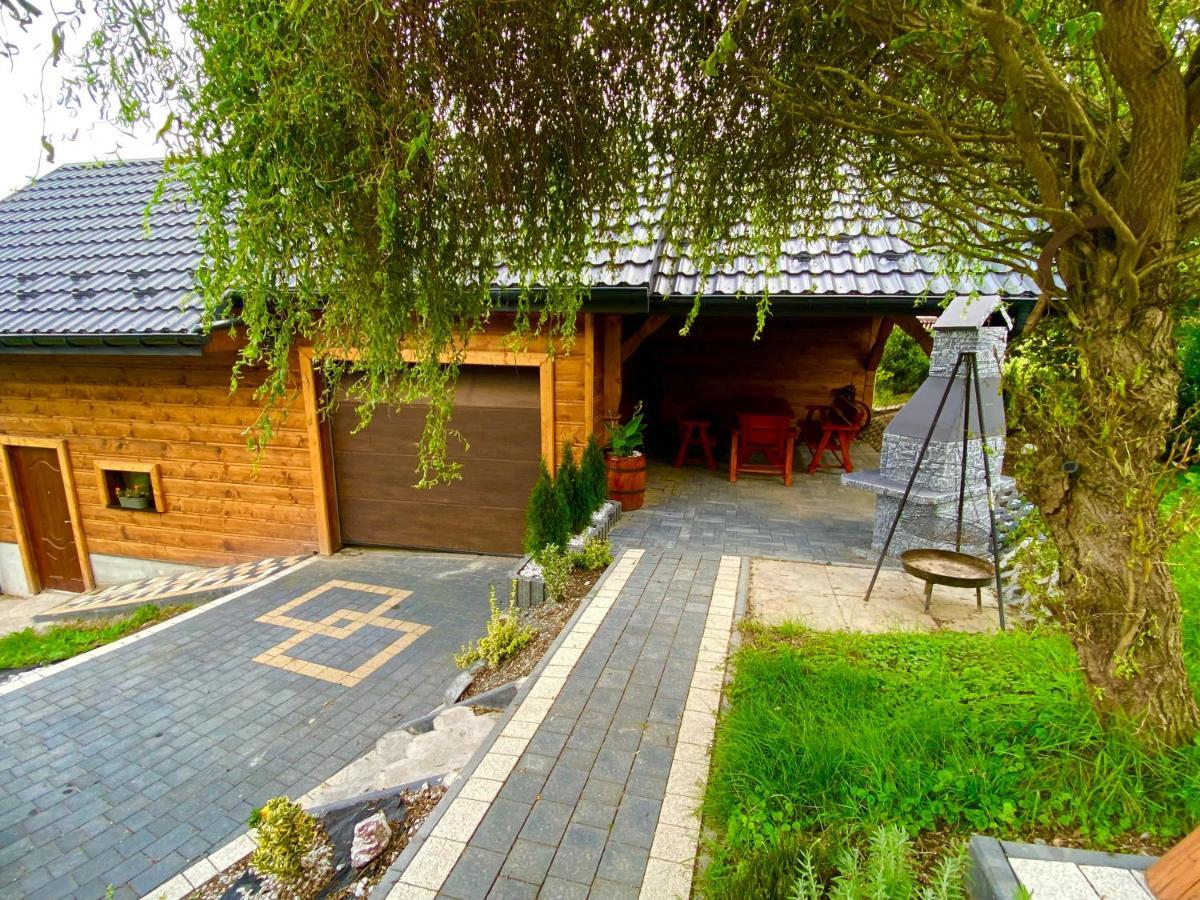 Domek Caloroczny "U Haliny" Mutne Exterior photo